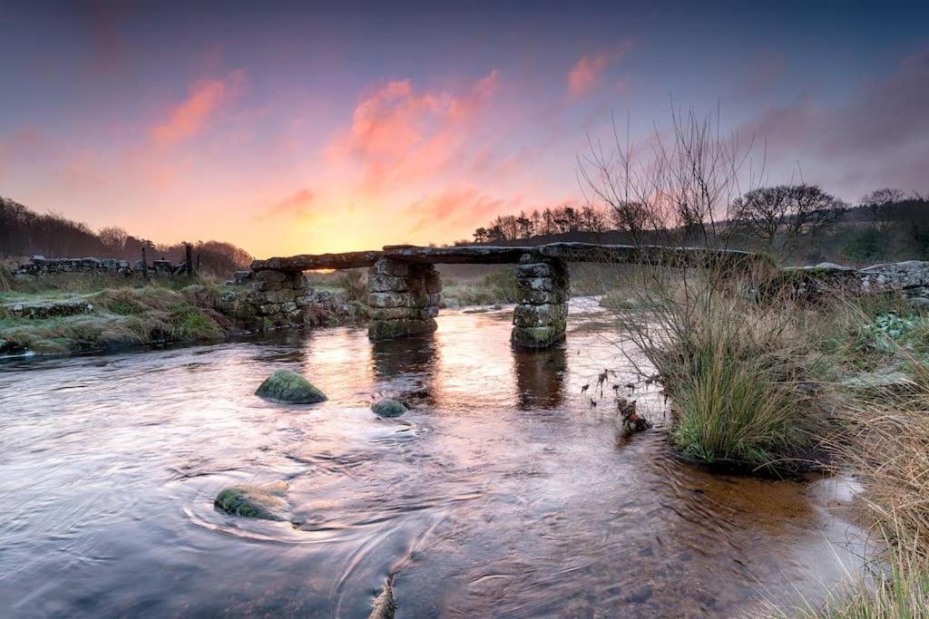 The Luxury Dartmoor Den, Dartmoor, Devon Apartment แอชเบอร์ตัน ภายนอก รูปภาพ