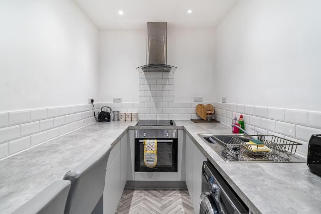 The Luxury Dartmoor Den, Dartmoor, Devon Apartment แอชเบอร์ตัน ภายนอก รูปภาพ