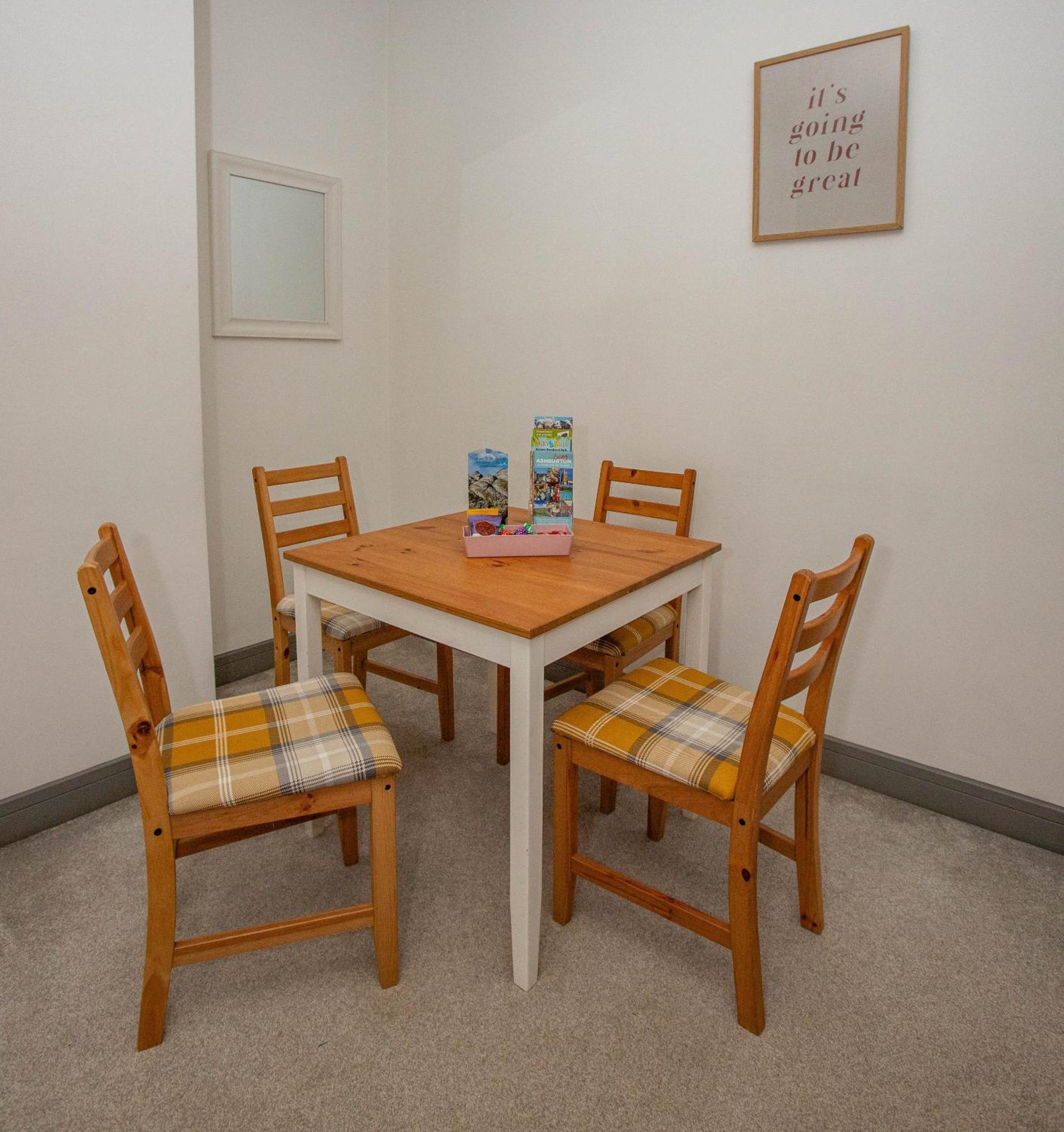 The Luxury Dartmoor Den, Dartmoor, Devon Apartment แอชเบอร์ตัน ภายนอก รูปภาพ