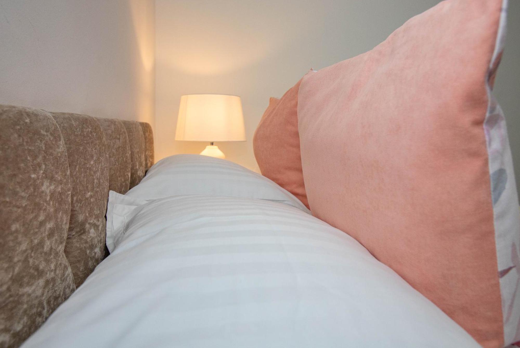 The Luxury Dartmoor Den, Dartmoor, Devon Apartment แอชเบอร์ตัน ภายนอก รูปภาพ